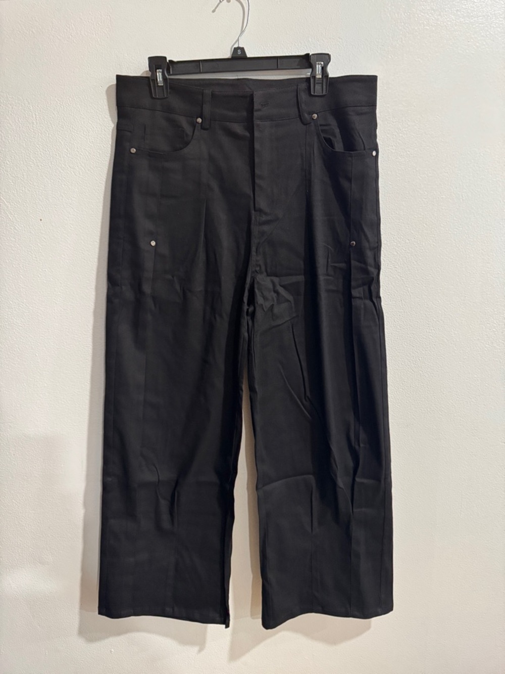 Men's Black Wide-Leg Jeans size Medium